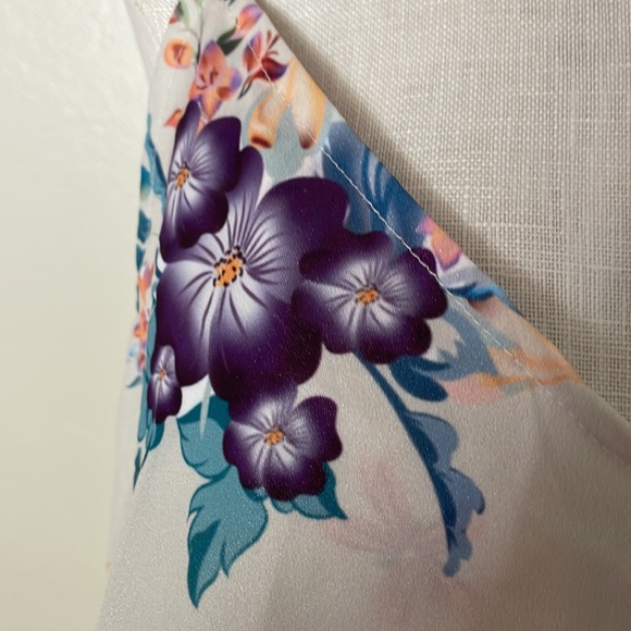 NWT Nice Istanbul Crop Top. Size XL - Picture 2 of 9